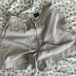 Vintage Docker High- Waist striped shorts ✨